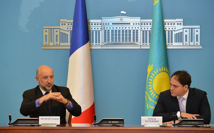 فرانتسيا – باتىستاعى باستى سەرىكتەستەرىمىزدىڭ ءبىرى