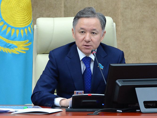 ەلباسىنىڭ ۇندەۋى – دەموكراتيالىق دامۋ جولىنداعى تاريحي شەشىم