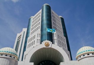 سەنات وتىرىسىنىڭ كۇن ءتارتىبى كەلىسىلدى