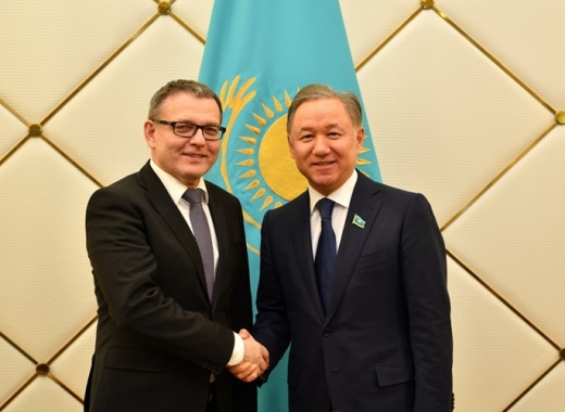 نىعماتۋلين چەحيا سىرتقى ىستەر مينيسترىمەن كەزدەستى