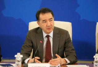 ۇكىمەتارالىق كەڭەس وتىرىسىنا قاتىسۋدا