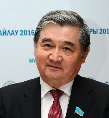 ساۋىتبەك ابدراحمانوۆ. ەلدىكتىڭ ەسەيۋى