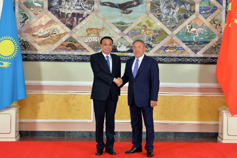 نازارباەۆ قحر پرەمەر-مينيسترىمەن كەزدەستى