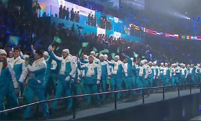 ۋنيۆەرسيادانىڭ اشىلۋ سالتاناتىندا 57 ەلدىڭ سپورتشىلارى ءجۇرىپ ءوتتى