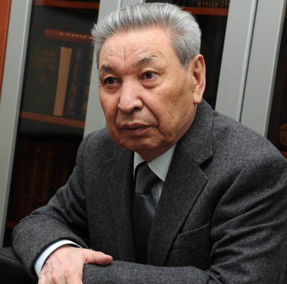 ۇلت رۋحانياتى گۋمانيتارلىق عىلىمنان نە كۇتەدى؟