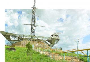 الىبەك اسقاروۆ: قازىعۇرت