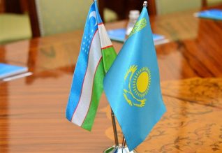 قازاقستان-وزبەكستان: ەكى ەل قاتىناستارىنداعى جاڭا كەزەڭ