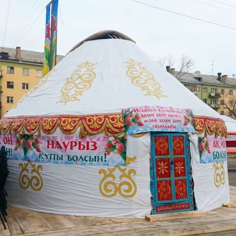 وسكەمەندە 30 كيىز ءۇي تىگىلەدى