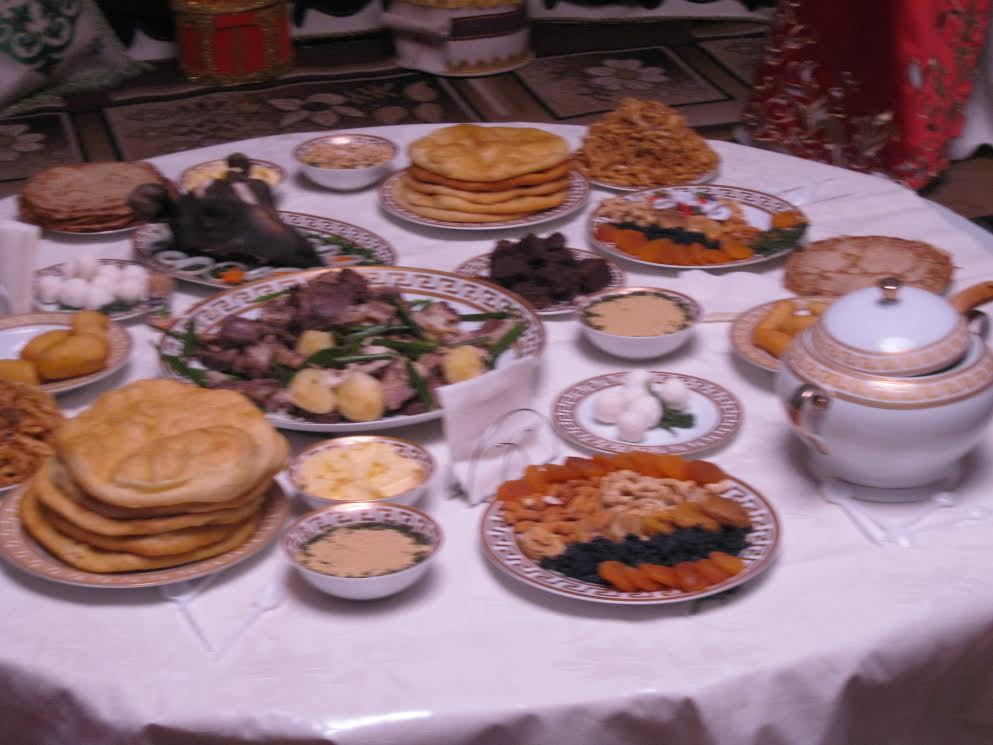 قوستاناي جۇرتى ناۋرىزدى مەرەكەلەپ جاتىر