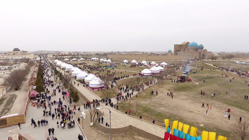 تۇركىستانداعى  ۇلىق تويعا تۇركىتىلدەس 23 مەملەكەت وكىلدەرى قاتىستى