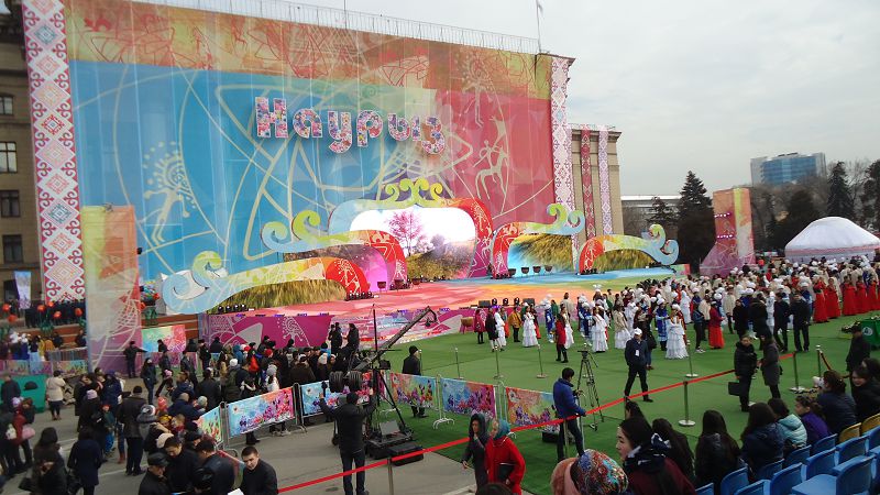 اسپاننان نۇر جاۋدىرىپ, ءاز-ناۋرىز كەلدى ەلىمە!