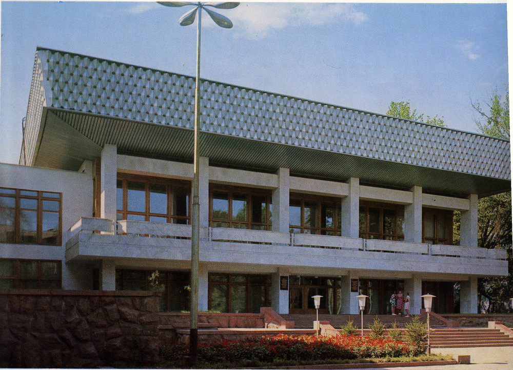 جاڭا بەلەس جولىنداعى بەرىك كوپىر