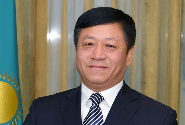 ​«قىتايلىق قاۋىپ» تۋرالى اڭگىمە نەگىزسىز – قحر ەلشىسى