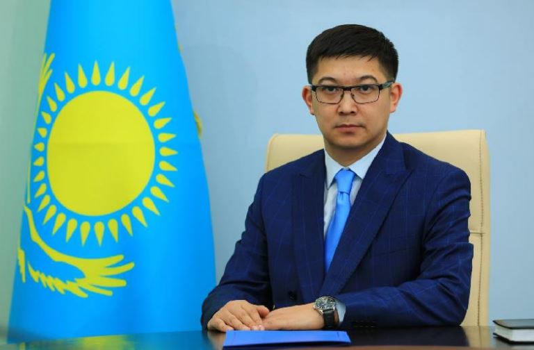 ​باتىس قازاقستاندا دەنساۋلىق ساقتاۋ باسقارماسىنا جاڭا باسشى كەلدى
