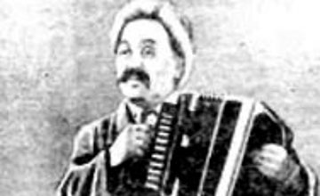 ​بۇگىن حالىق اقىنى, ءانشى نارتاي بەكەجانوۆتىڭ تۋعان كۇنى