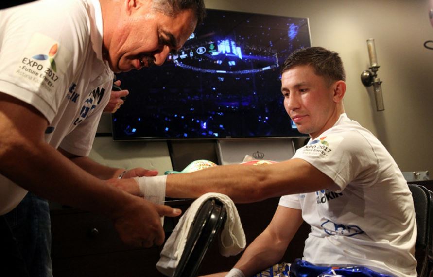 ​گولوۆكين سالماعىن اۋىستىرا ما؟