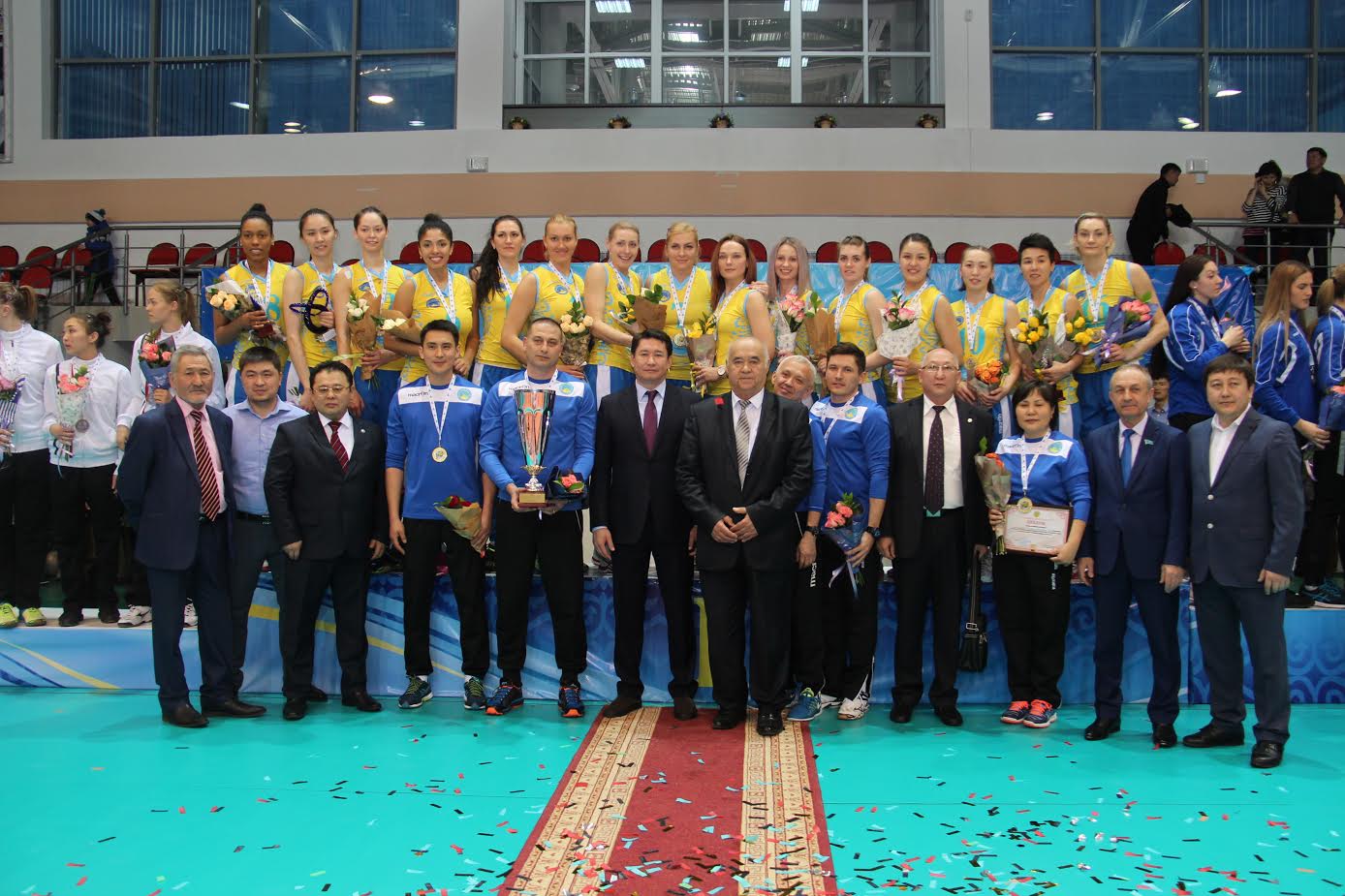 ​«التايدىڭ» ارۋلارى - ەكى دۇركىن ەل چەمپيونى