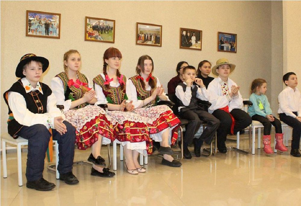 بارشاعا ورتاق مىندەت