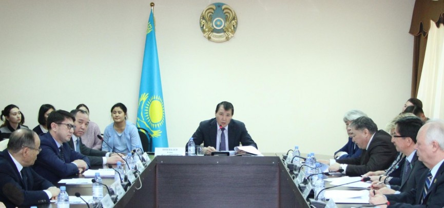 مەديتسيناداعى جەمقورلىقتى جويۋ ءۇشىن مينيسترلىككە بىرنەشە ۇسىنىس ايتىلدى