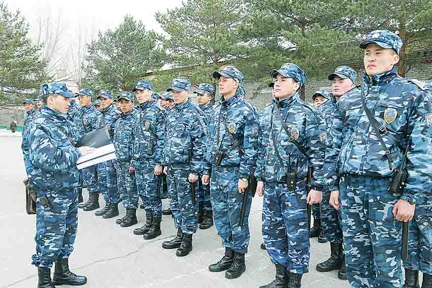 مەرزىمدى اسكەري قىزمەتكە شاقىرۋ ناۋقانى باستالدى