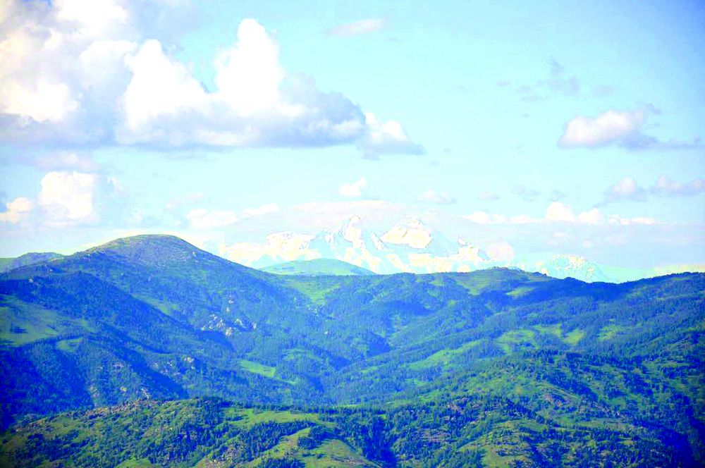 دارحان قىدىرالى. ەرگەنەقون