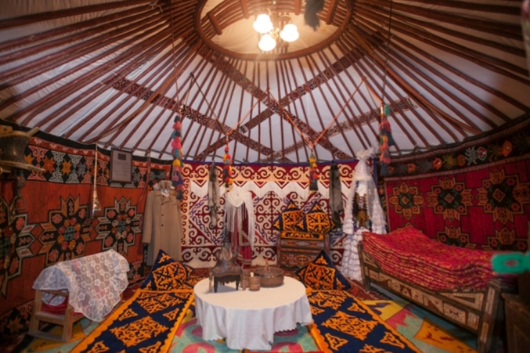 اتىراۋدا «ۇزدىك ەكسكۋرسيا جۇرگىزۋشىسى» انىقتالدى 