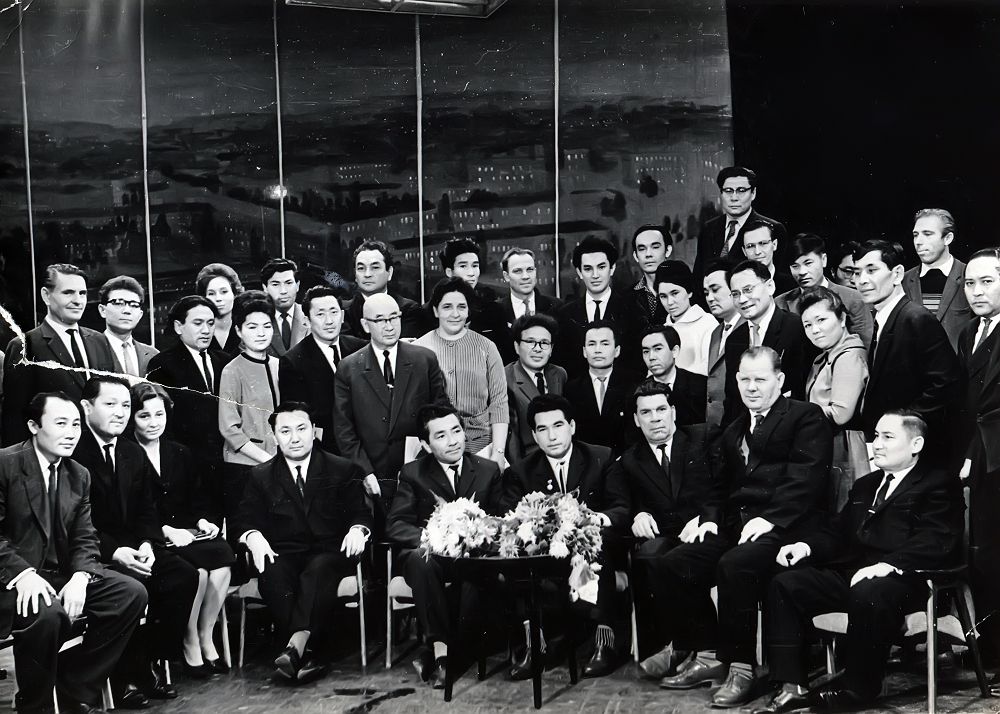 تاڭعاجايىپ ماحاببات