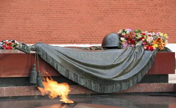 جەڭىس كۇنىن جاقىنداتقان جولتاەۆ