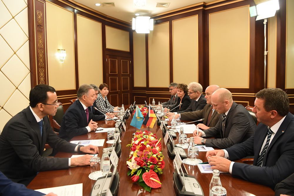 گەرمانيا دەلەگاتسياسىن قابىلدادى