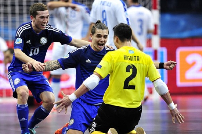 ازۋىن ايعا جانىدى