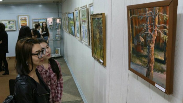 قوستانايدا پەداگوگيكا ينستيتۋتى تۇلەكتەرىنىڭ كورمەسى اشىلدى