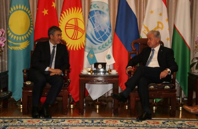 شىۇ ءسامميتى استاناسىنىڭ تانىستىرىلىمى ءوتتى