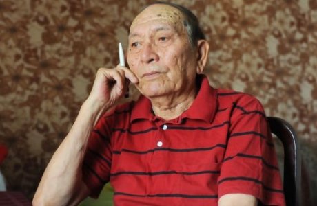 تۋعان جەردىڭ توپىراعىنا تىزە بۇك!