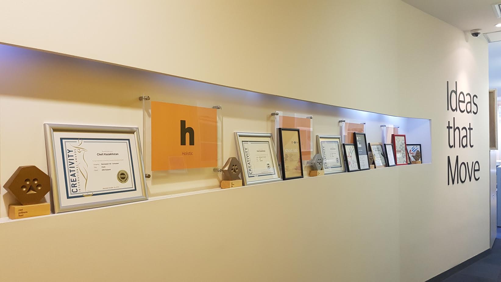 ​قازاقستاندىقتار ورتالىق ازيا بويىنشا ەڭ ۇزدىك جارناماشى اتاندى