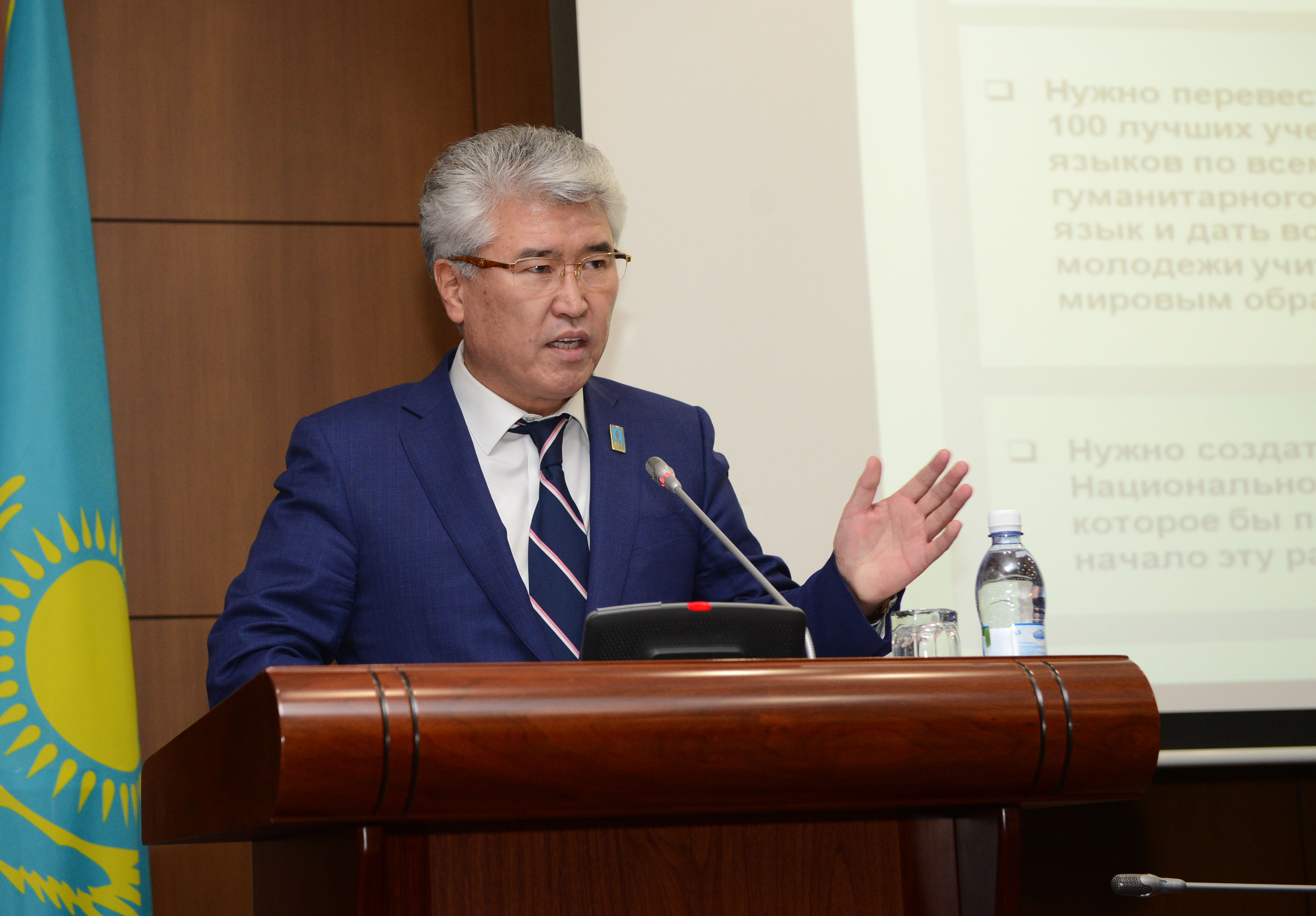 ەلباسى بەلگىلەگەن جوبالار قالاي جۇزەگە اسپاق؟