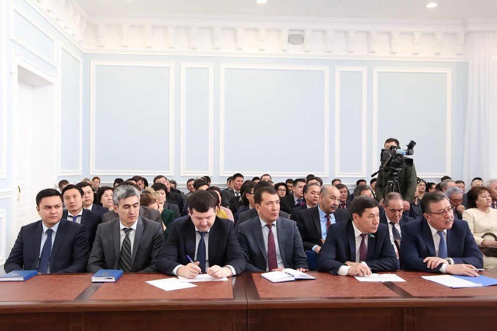 رۋحاني سىلكىنىسكە جول سىلتەۋشى باعدار