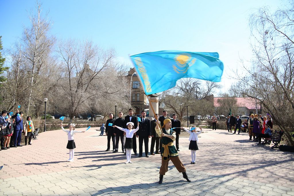 ورال: ءجۇز جىلدىڭ جاڭعىرىعى