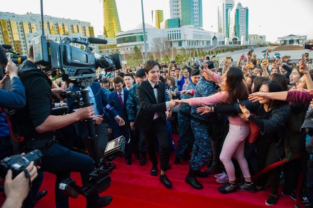 ديماش فرانتسيا تەلەارناسىنان شاقىرتۋ الدى