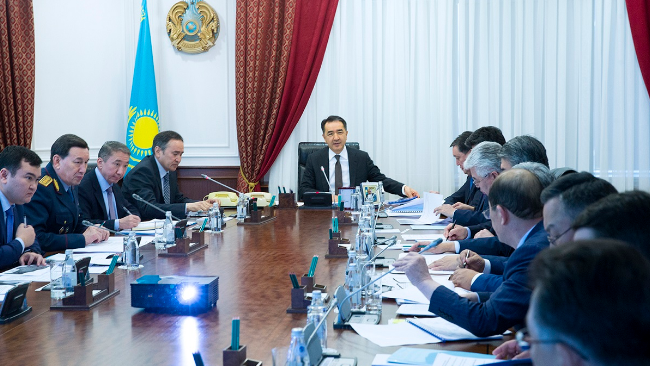 ساعىنتاەۆ سۋ دەڭگەيىنىڭ كوتەرىلۋىنەن قورعاۋ جونىندە كەڭەس وتكىزدى