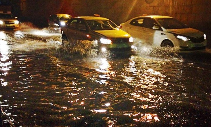 الماتى ءتۇنى بويى اق جاۋىننىڭ استىندا قالدى 