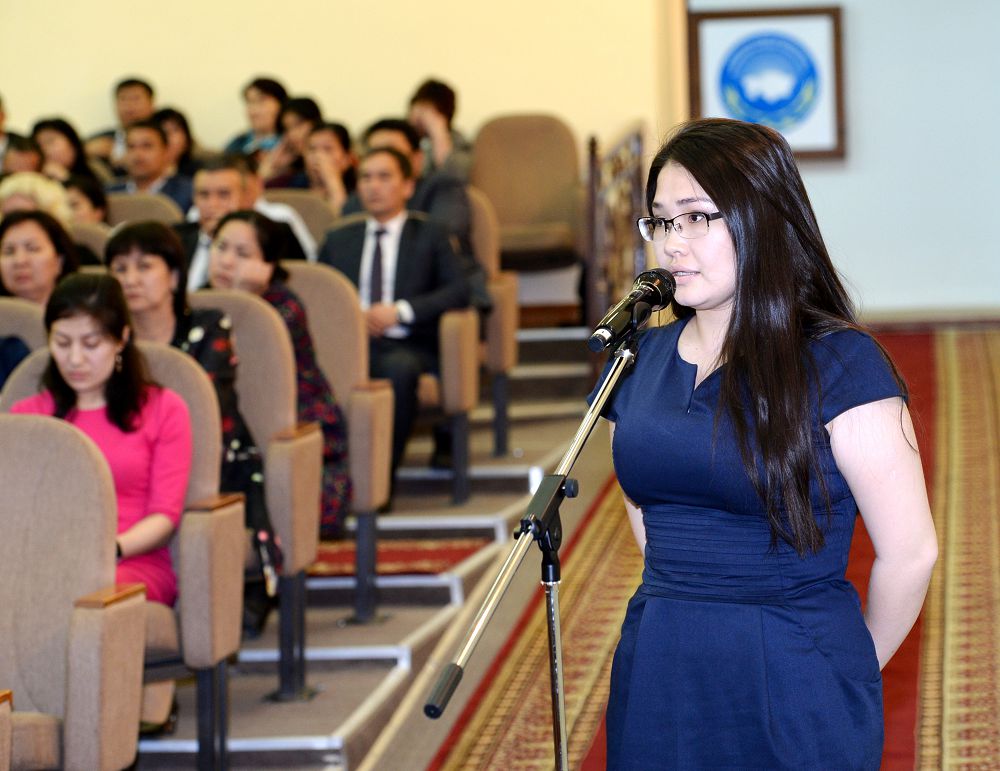 قىزىلوردا وبلىسىنىڭ اكىمى قازاقستان ەتنوساياساتى بويىنشا ءدارىس وقىدى