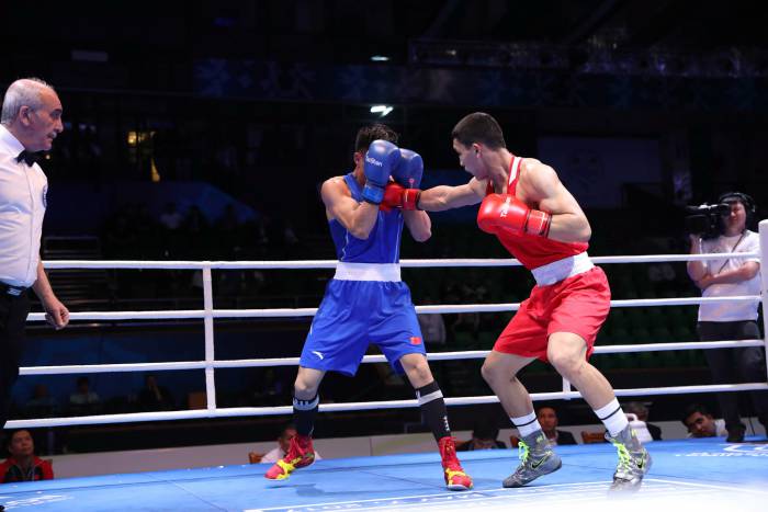 بەس بوكسشىمىز ازيا چەمپيوناتىنىڭ شيرەك فينالىنا شىقتى