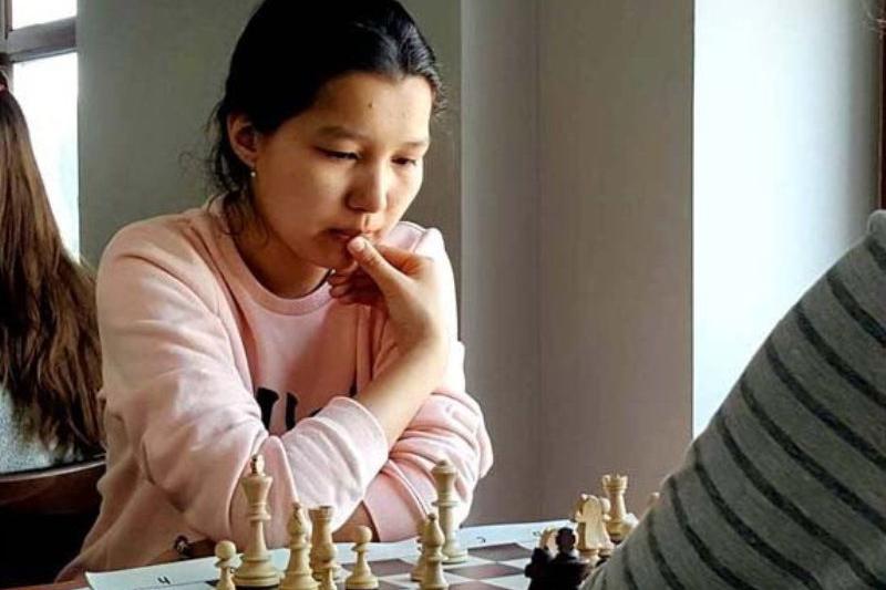 قازاقستاندىق وقۋشى شاحماتتان الەم چەمپيونى اتاندى