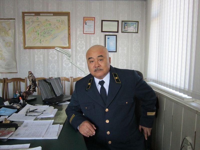 حۇسايىن شەرتكەن حوشىقتار