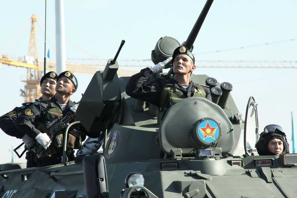 الەۋەتتى اسكەر –  ەلدىڭ بەرىك قالقانى