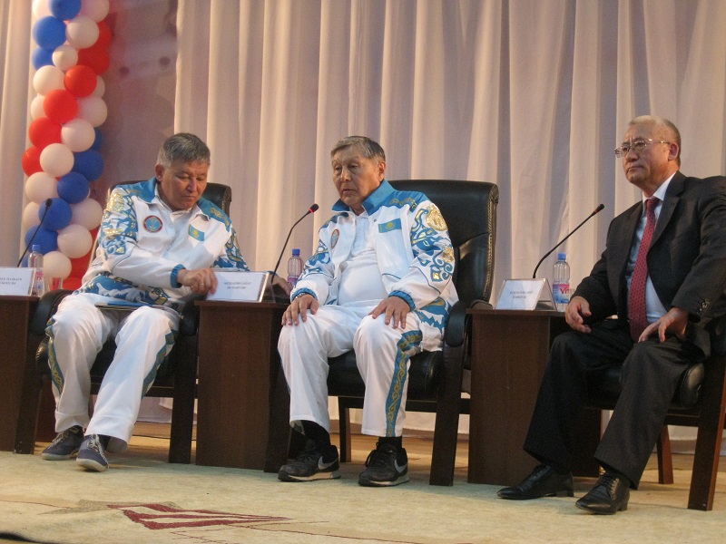 «بابالار ىزىمەن» عىلىمي ەكسپەديتسياسى قوستاناي قالاسىنا كەلدى