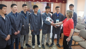 ەلوردا تۇرعىندارىنا بىرقاتار ماماندىق بويىنشا تەگىن قىزمەت كورسەتىلمەك