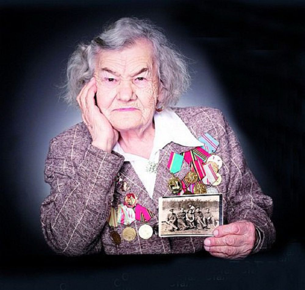 جەڭىستى بەرليندە قارسى العان 