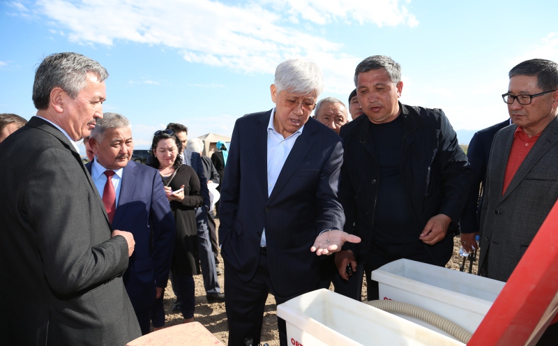 10 جىل تۇرالاعان زاۋىتتىڭ ايى وڭىنان تۋا ما؟