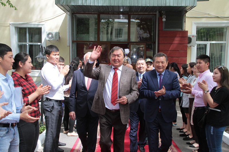 الماتىدا ولجاس سۇلەيمەنوۆتىڭ شىعارماشىلىعىنا ارنالعان پوەزيا كەشى ءوتتى